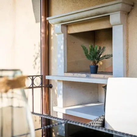 דירה 3 Bedroom Seaview /ground Floor/