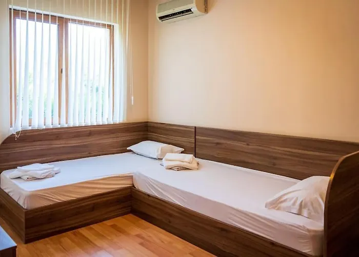 公寓 3 Bedroom Seaview /ground Floor/