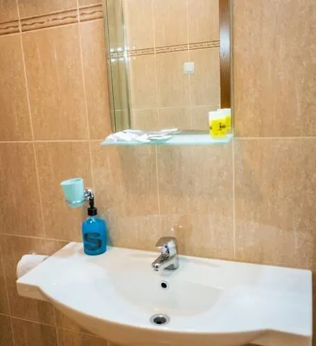 3 Bedroom Seaview /ground Floor/ 公寓 *