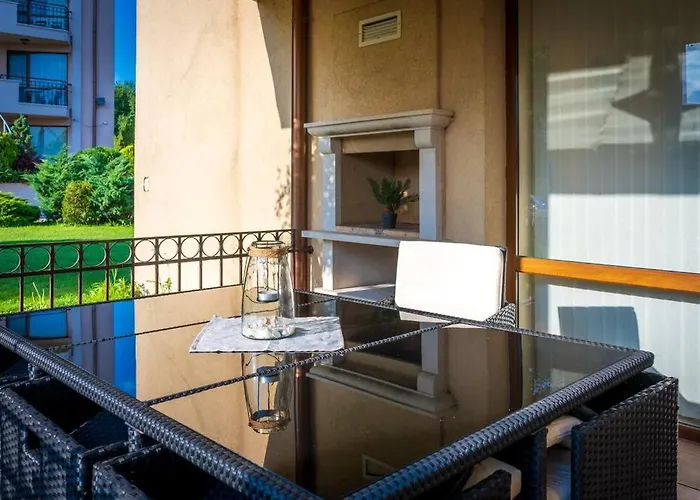 3 Bedroom Seaview /ground Floor/ 托波拉