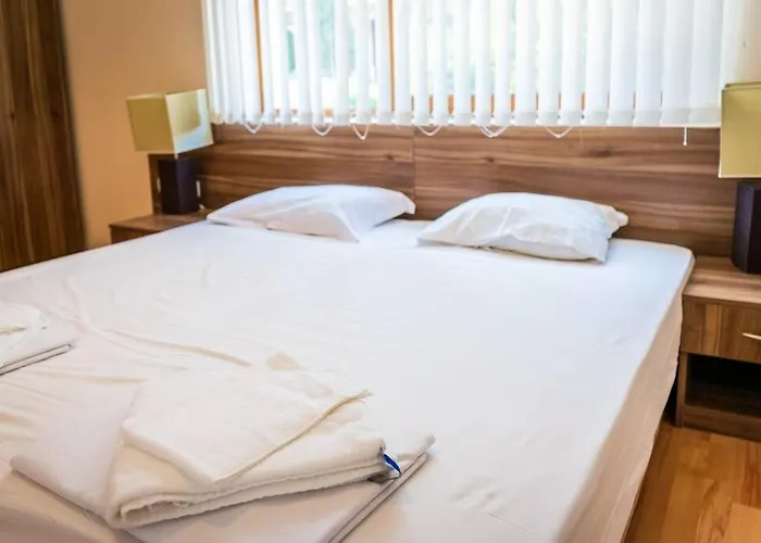 3 Bedroom Seaview /ground Floor/ 公寓 托波拉